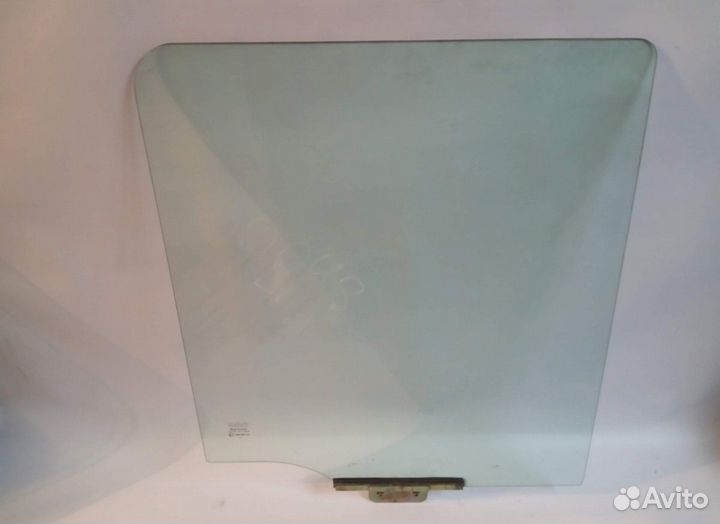 Стекло двери, правое DAF XF95 (01.02-12.06)