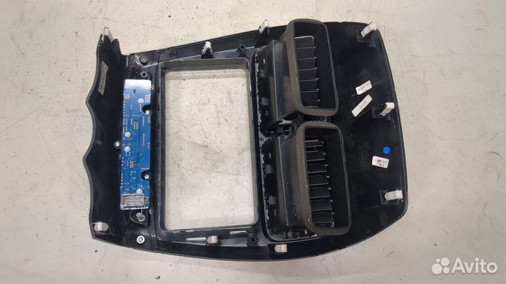 Рамка под магнитолу Mitsubishi ASX, 2017