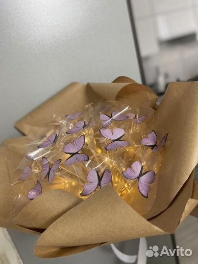 Букет из бабочек светящийся с гирляндой