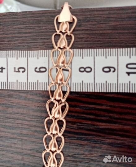 Золотой женский браслет