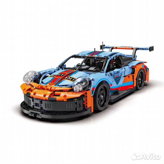 Конструктор Porsche 911 RSR в ярком окрасе
