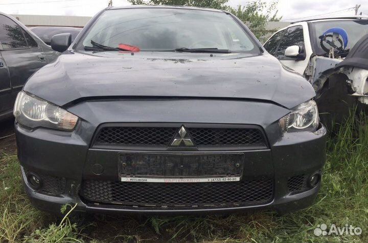 Разбор Митсубиси Лансер 10 седан хэтчбек