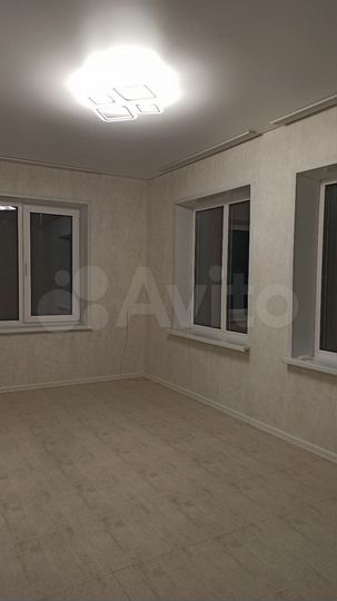 Дом 66,5 м² на участке 8,1 сот.