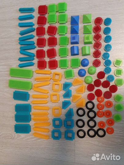 Коструктор игольчатый Battat 120 деталей