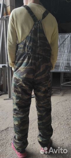 Теплый военный комбинезон новый