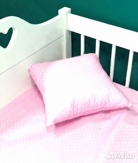 Детская кровать с бортиком