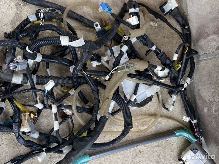 Проводка салона тойота рав4 2012-2015