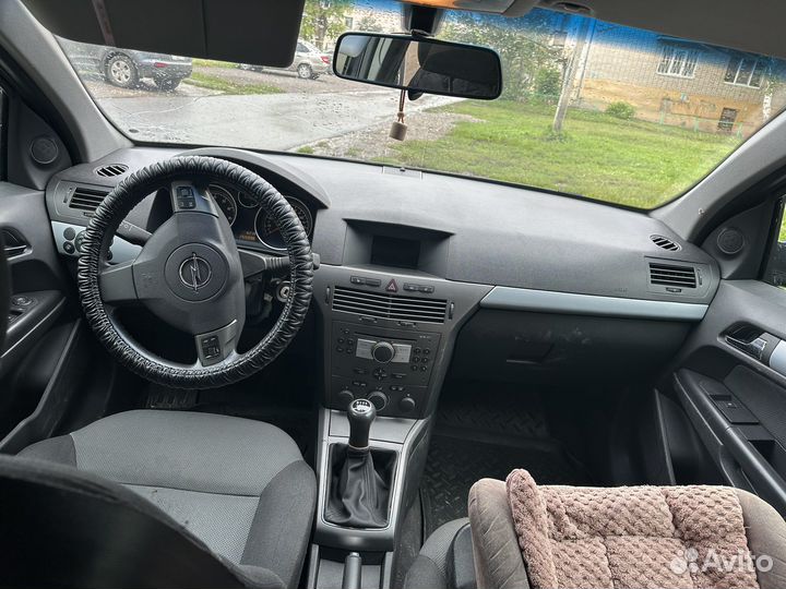 Opel Astra 1.6 МТ, 2005, 255 000 км