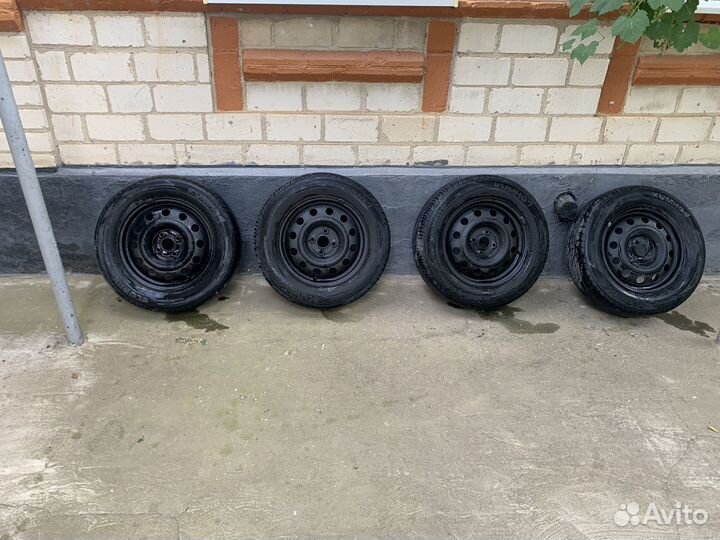 Kumho Ecowing ES01 KH27 195/65 R15