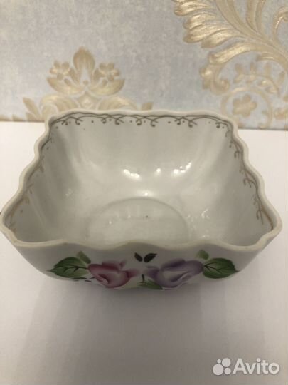 Набор салатников новый