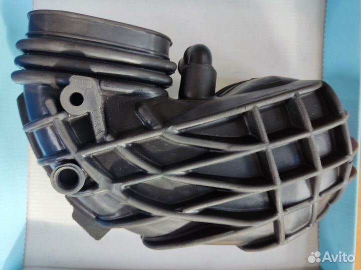 Ауди 90 заборник воздуха(черепаха)