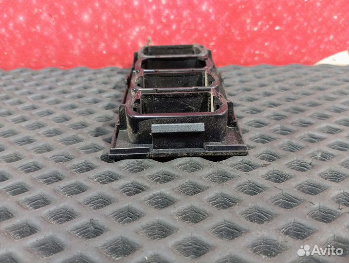 Заглушка кнопки Scania 5-series