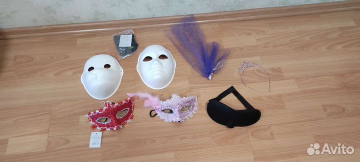 Все в одни руки. Новые маски для вечеринки, фото