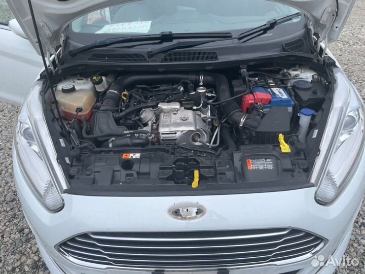 В разборе Ford Fiesta (CB1) 2014г. 1,0л
