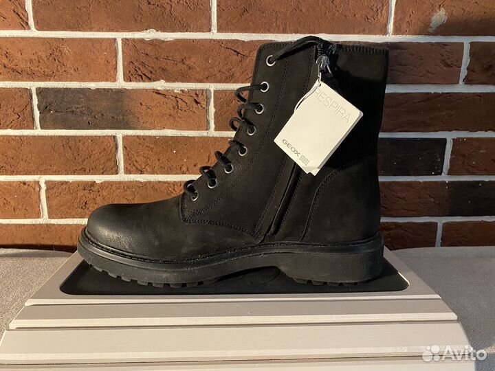 Ботинки женские 39 размер