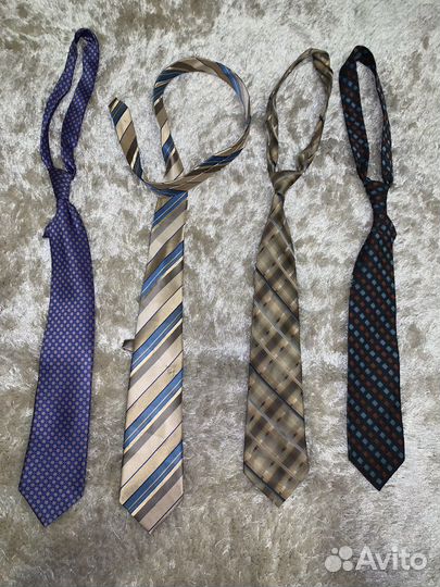 Галстуки фирменные