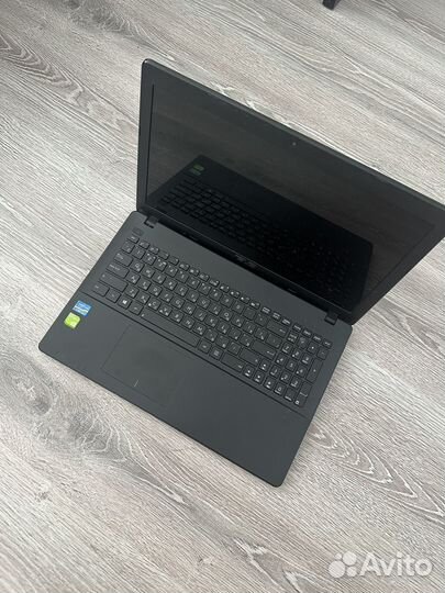 Ноутбук Asus i3 3217U/6 гб/1 Tb/Geforce GT710