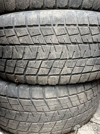 Bridgestone Blizzak DM-V1 285/65 R17