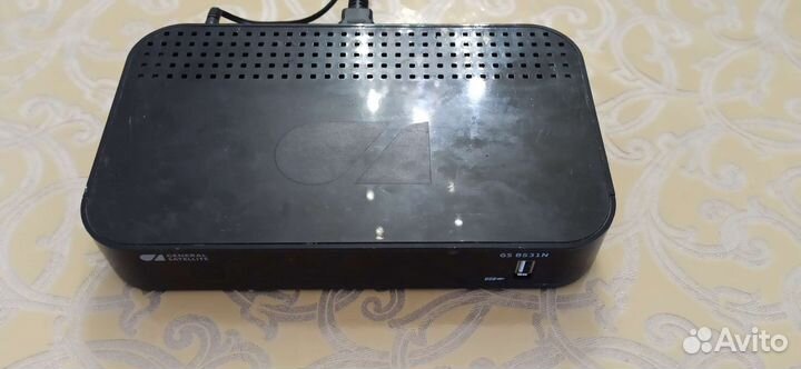 Ресивер триколор gs b527