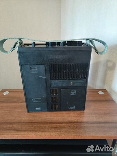 Кассетный магнитофон Романтик-306 и многое другое