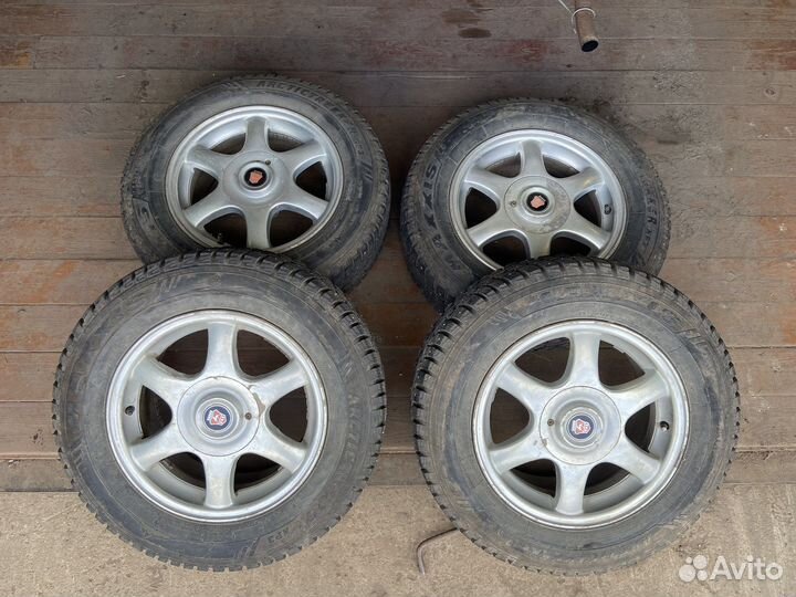 Maxxis ArcticTrekker NP3 205/65 R15