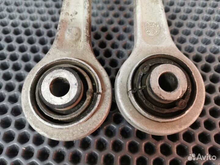 Рычаги подвески задние Bmw X5 E53 M54B30 2005