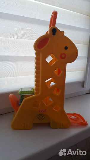 Жираф fisher price