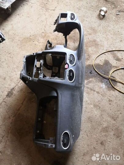 Торпедо панель салона Ford focus 2 (карман продан)