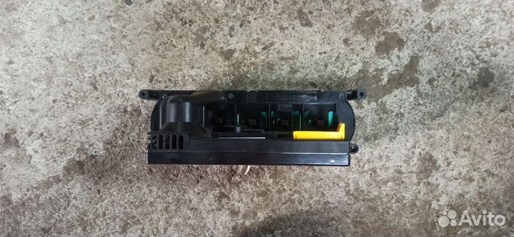 Блок управления климатом вектра б