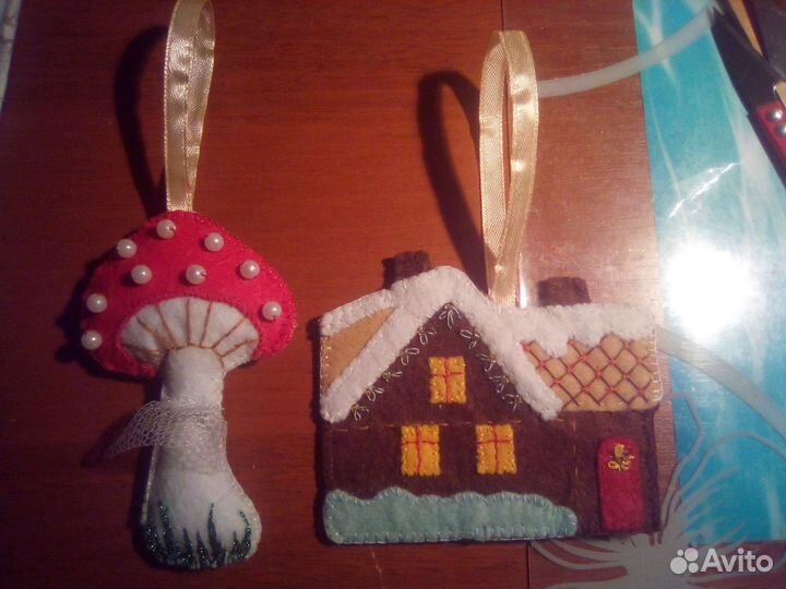 Елочные игрушки из фетра