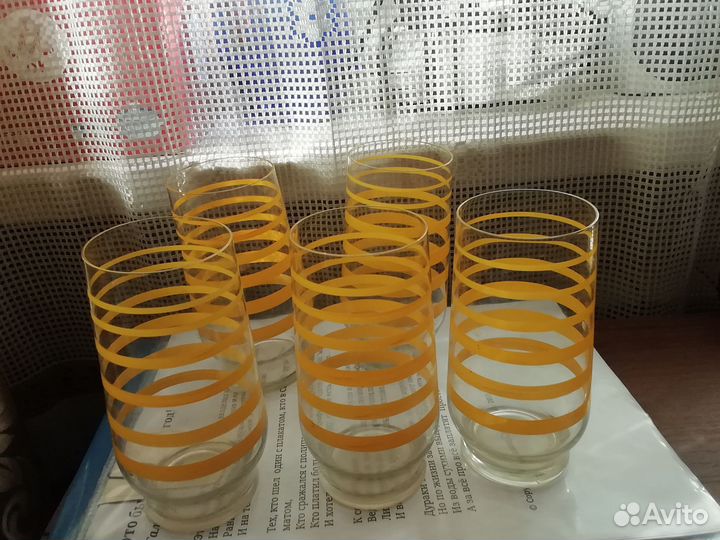 Высокие стаканы