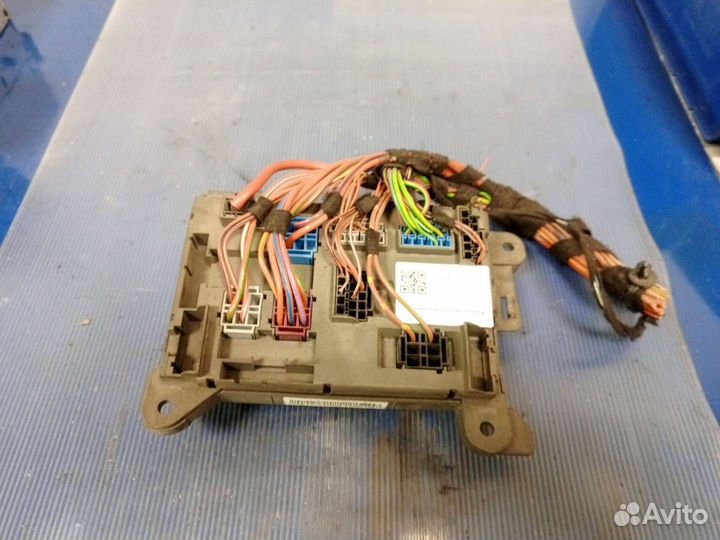 Блок предохранителей BMW X5 E70 (2006 - 2010)