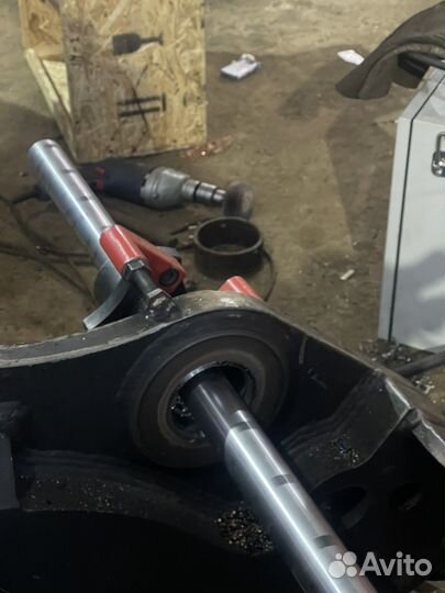 Расточка, наплавка и восстановление отверстий