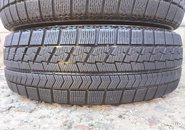 Bridgestone Blizzak VRX 195/65 R15 98Q