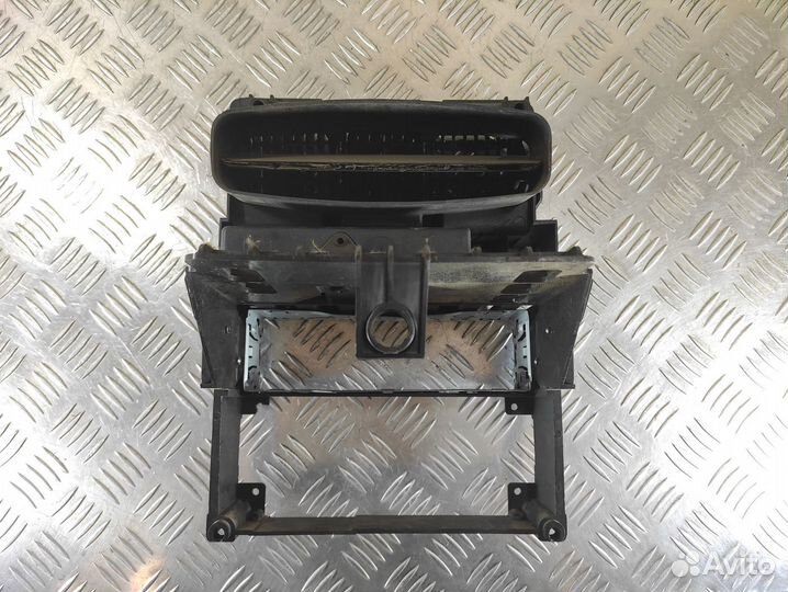 Рамка магнитолы Audi 80/90 1986 1991