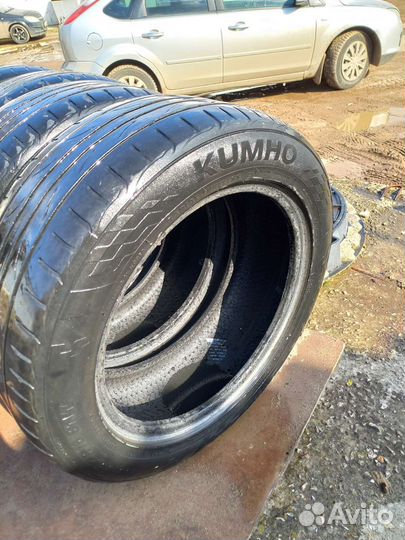 Kumho Ecsta PS31 205/55 R16