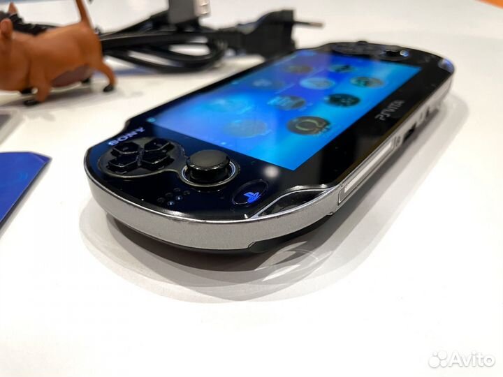 Sony Vita (oled) 33GB прошитая + много игр