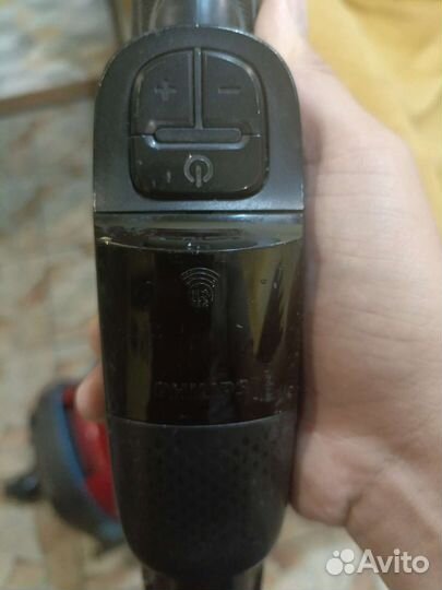 Пылесос Philips 2100w