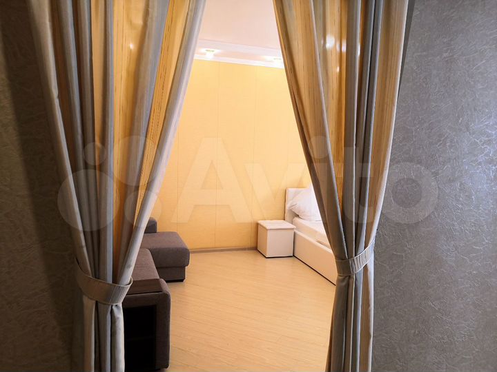 1-к. квартира, 42 м², 2/9 эт.