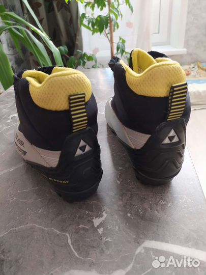 Лыжные ботинки fisher 31