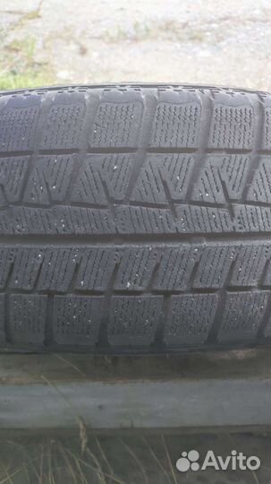 Bridgestone Blizzak Revo GZ 205/60 R16