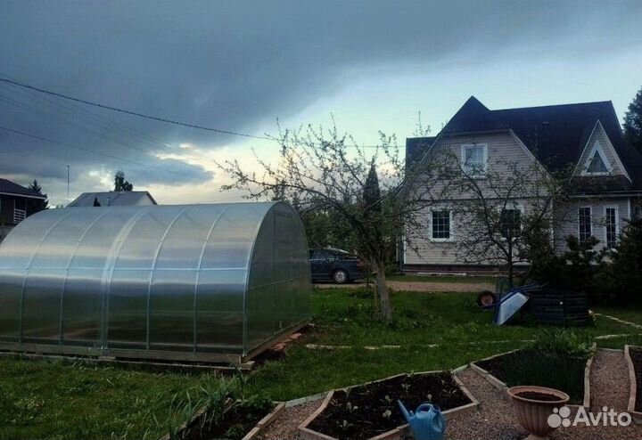 Теплица из поликарбоната