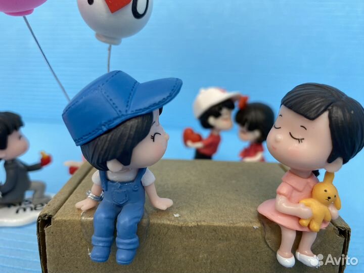 Фигурка влюбленная парочка в машину