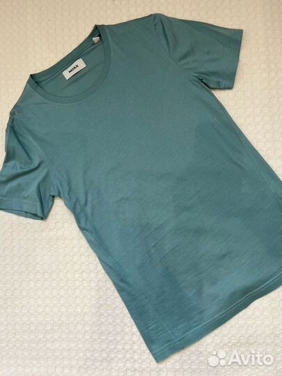 Футболка новая (40/42)