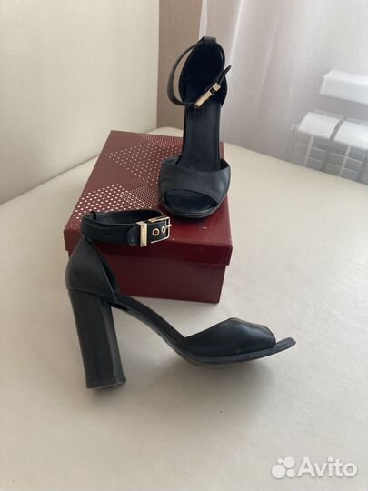 Босоножки женские 38 размер натуральная кожа