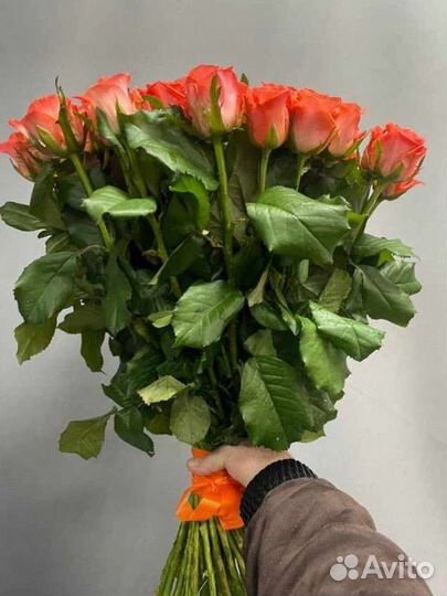 Красная розовая оранжевая белая роза букет