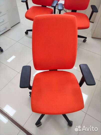 Компьютерное кресло, кресло офисное, кресло