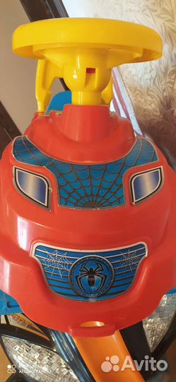 Машинка-каталка