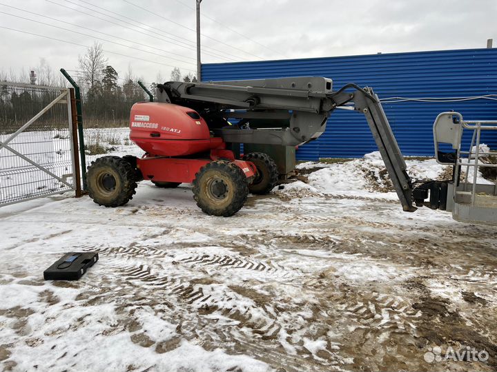Подъемник коленчатый Manitou