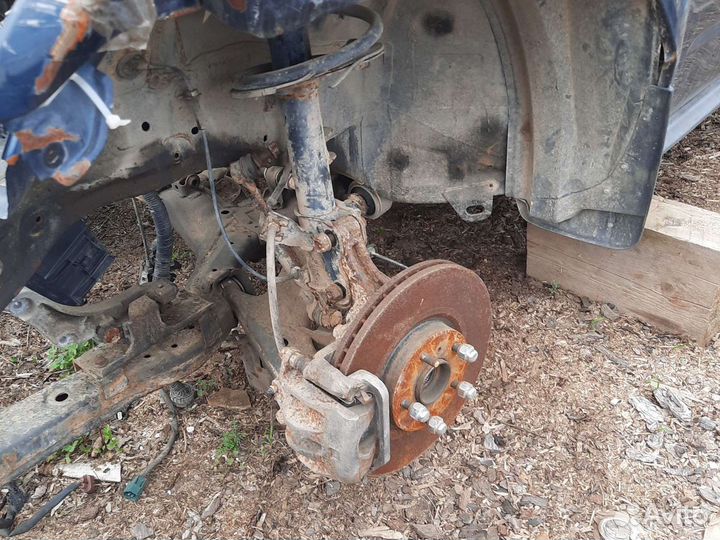 Суппорта передние Ниссан Мурано Z50